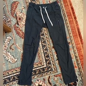 Men’s Vuori Cargo drawstring pants